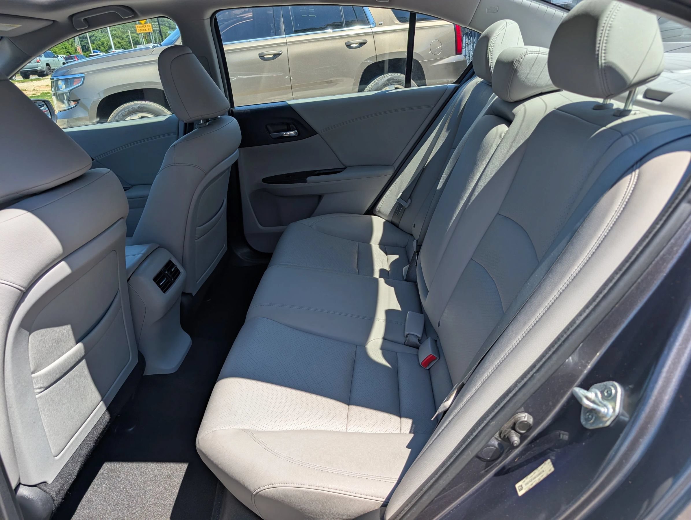 Used 2013 Honda Accord EX-L image 26