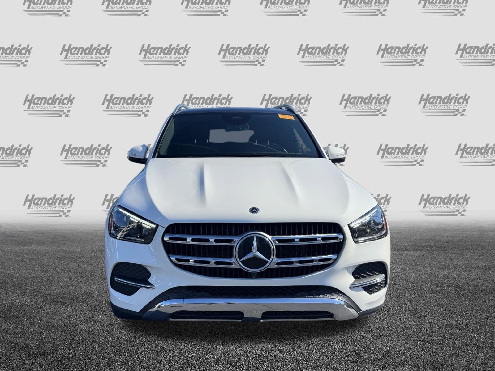 Used 2024 Mercedes-Benz GLE 350 4MATIC image 3