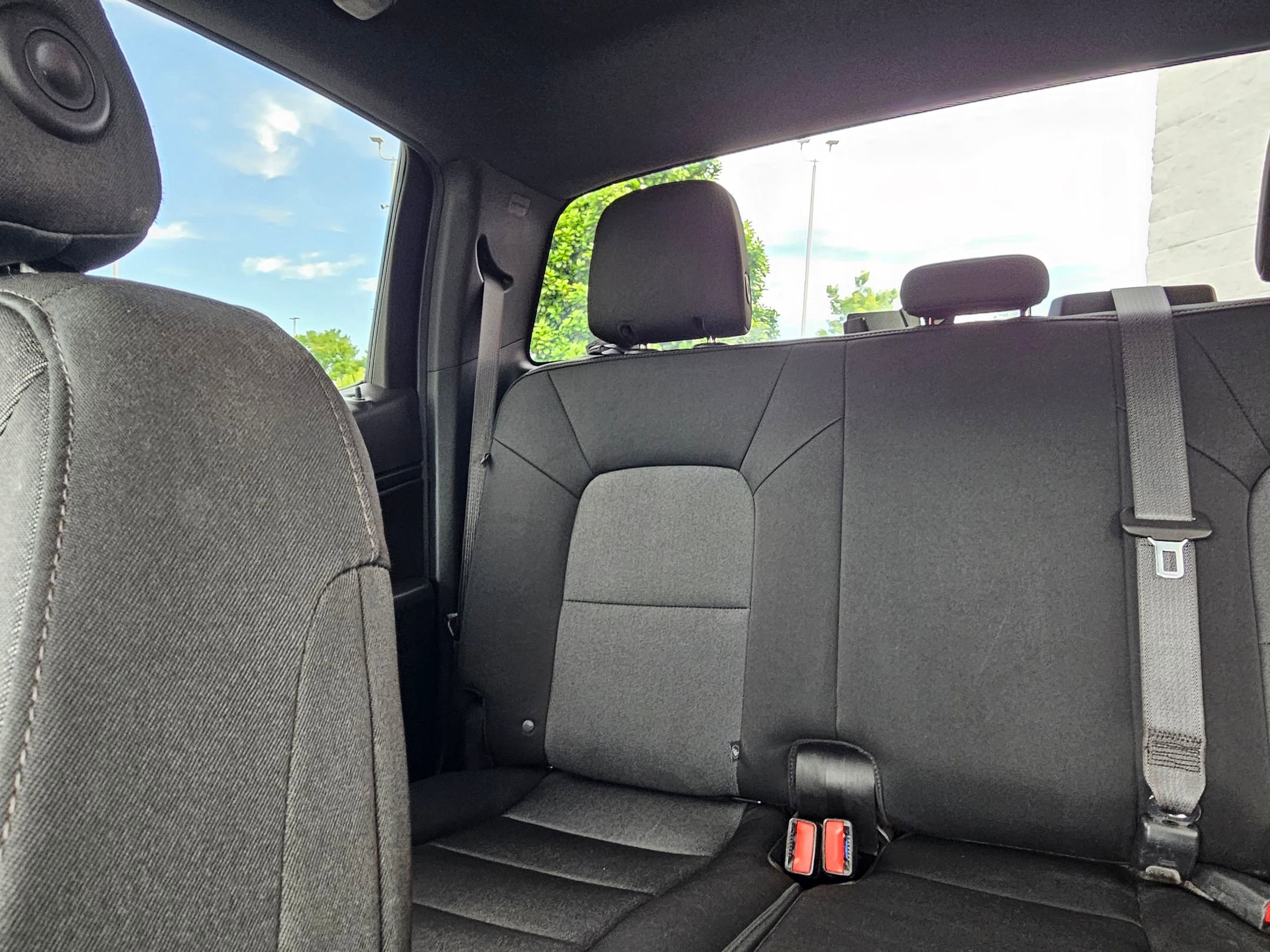 Used 2023 Chevrolet Colorado W/T RWD image 25