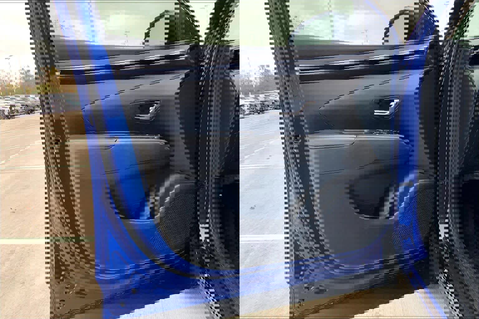 Used 2022 Hyundai Tucson SEL w/ Cargo Package image 18