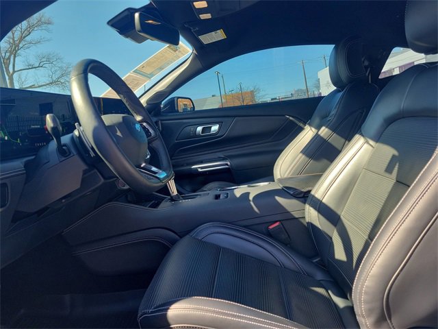Used 2024 Ford Mustang GT Premium image 19