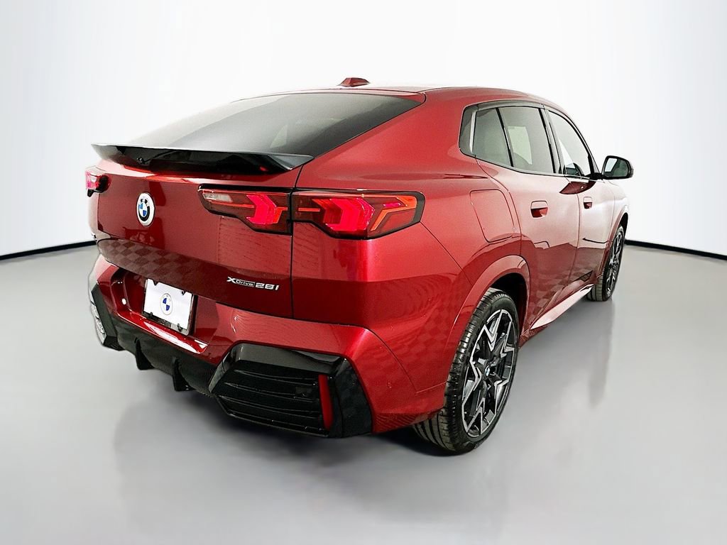 Used 2026 BMW X2 xDrive28i w/ Technology Package image 5