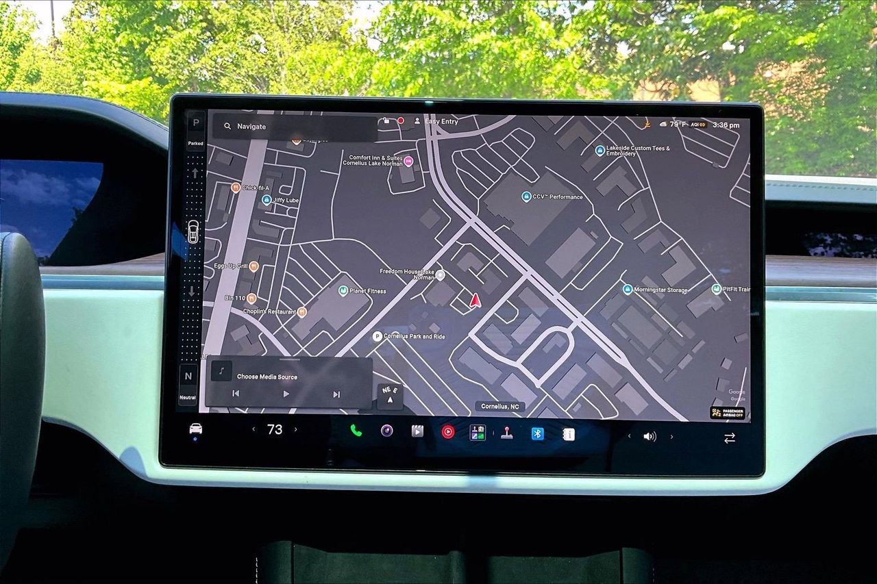 Used 2023 Tesla Model X AWD/4WD image 13