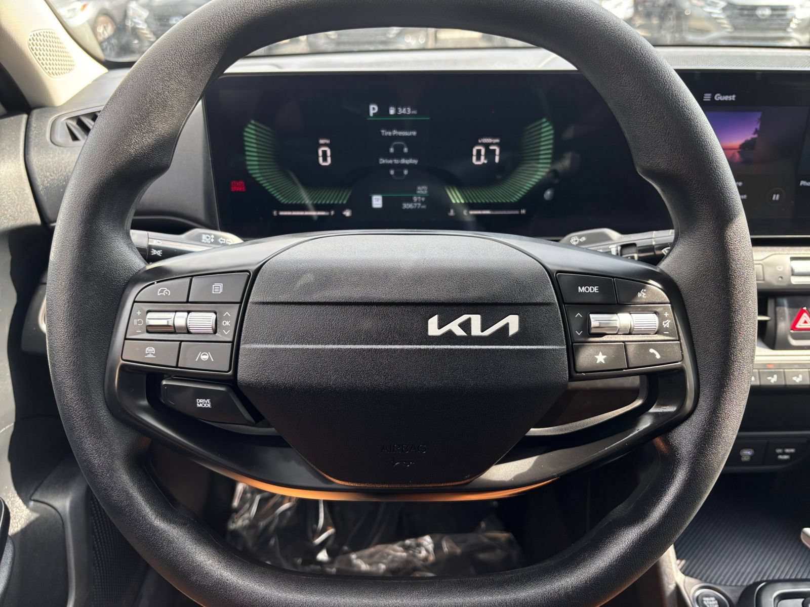 Used 2025 Kia K4 FWD image 28