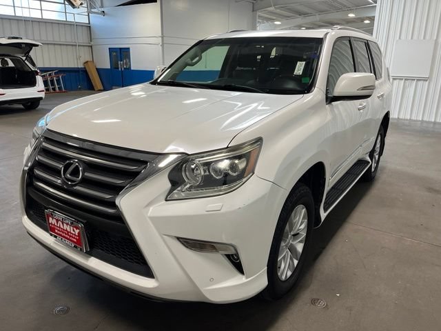 Used 2017 Lexus GX 460 AWD/4WD image 7