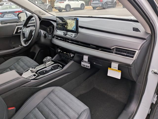 New 2026 Mitsubishi Outlander SE image 35