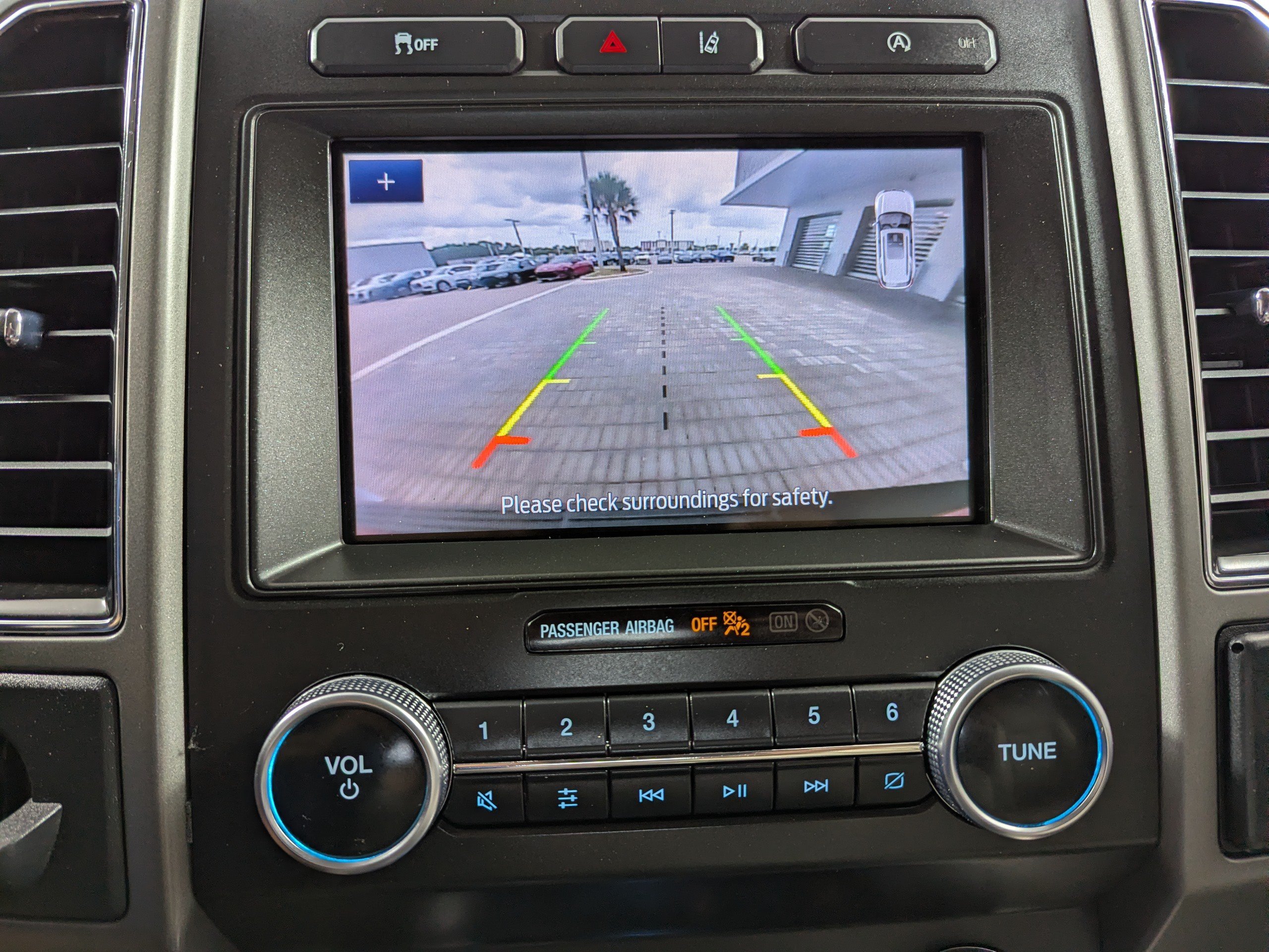 Used 2021 Ford Expedition XLT RWD image 28