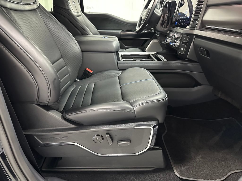Used 2026 Ford F250 Platinum AWD/4WD image 60