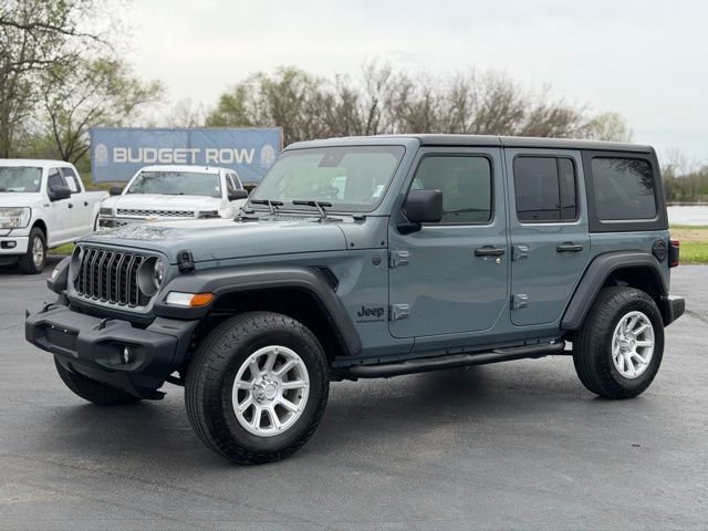 Used 2024 Jeep Wrangler Sport S image 3