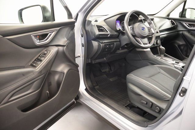 Certified 2023 Subaru Forester Premium AWD/4WD image 9