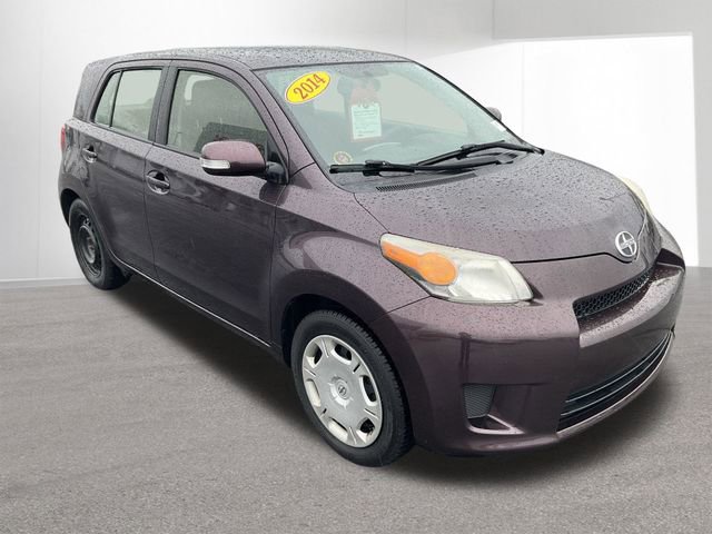 Used 2014 Scion xD image 3