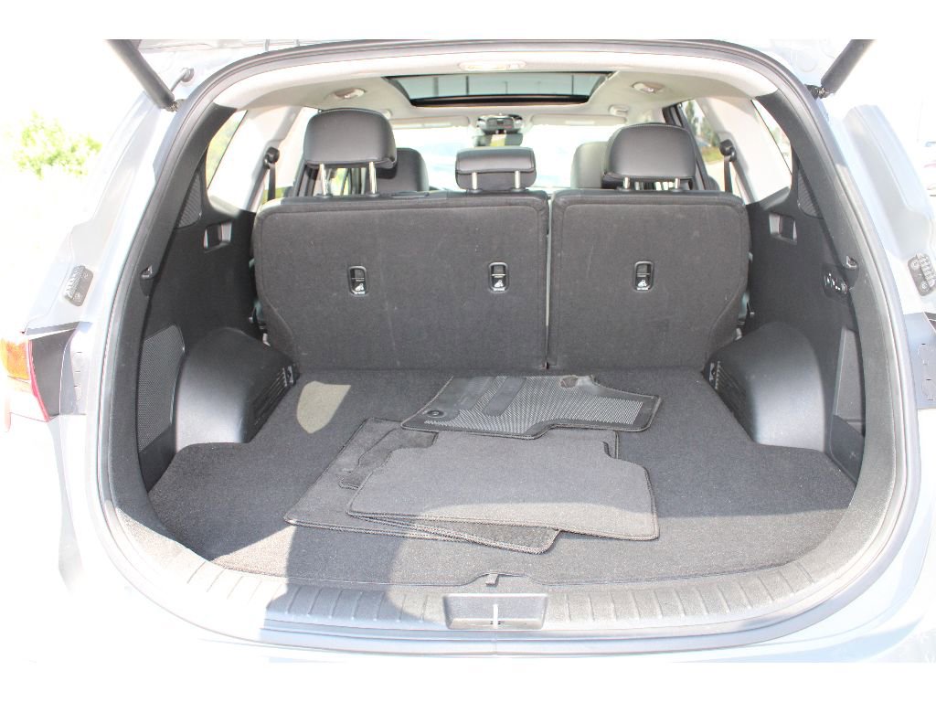Used 2023 Hyundai Santa Fe Limited image 10