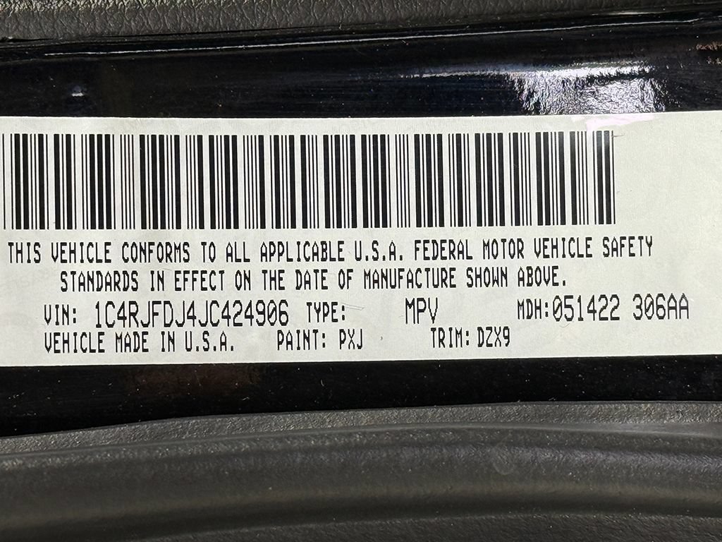 Used 2018 Jeep Grand Cherokee SRT w/ Trailer Tow Group IV AWD/4WD image 52