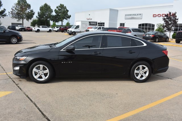 Used 2022 Chevrolet Malibu LS FWD image 9
