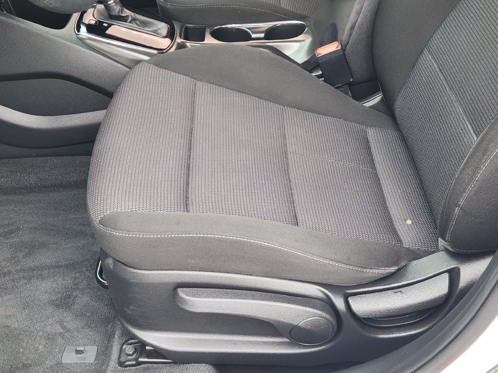 Used 2017 Kia Forte LX FWD image 18