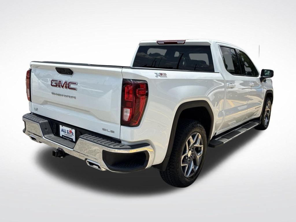 Used 2025 GMC Sierra 1500 SLE w/ X31 Off-Road Package AWD/4WD image 7