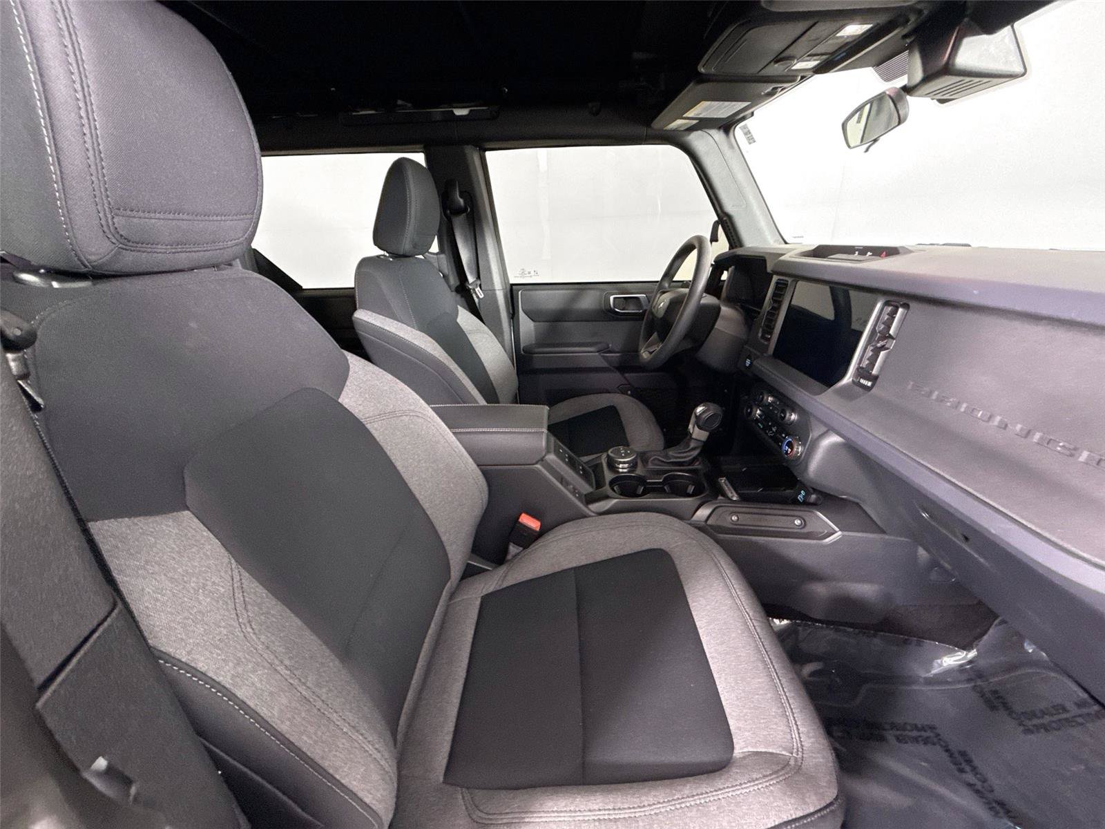 Used 2025 Ford Bronco 4-Door AWD/4WD image 36