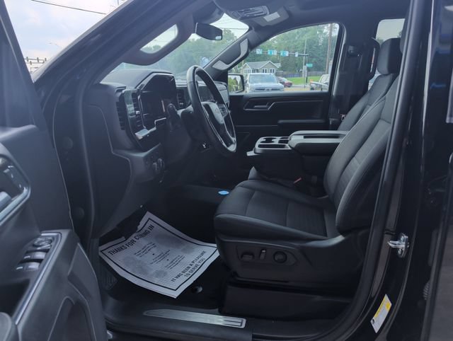 Used 2023 Chevrolet Silverado 1500 LT AWD/4WD image 11
