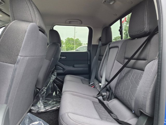 New 2026 Nissan Frontier SV w/ Tow Package AWD/4WD image 24