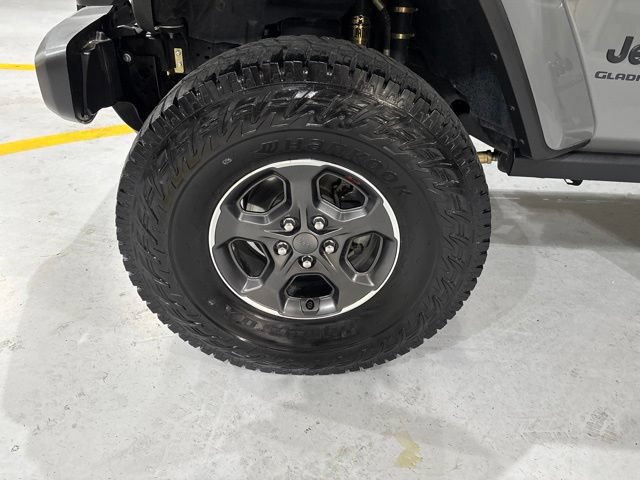 Used 2021 Jeep Gladiator Sport AWD/4WD image 33