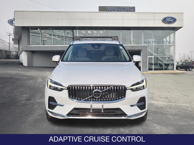Used 2023 Volvo XC60 B5 Plus w/ Climate Package AWD/4WD image 2