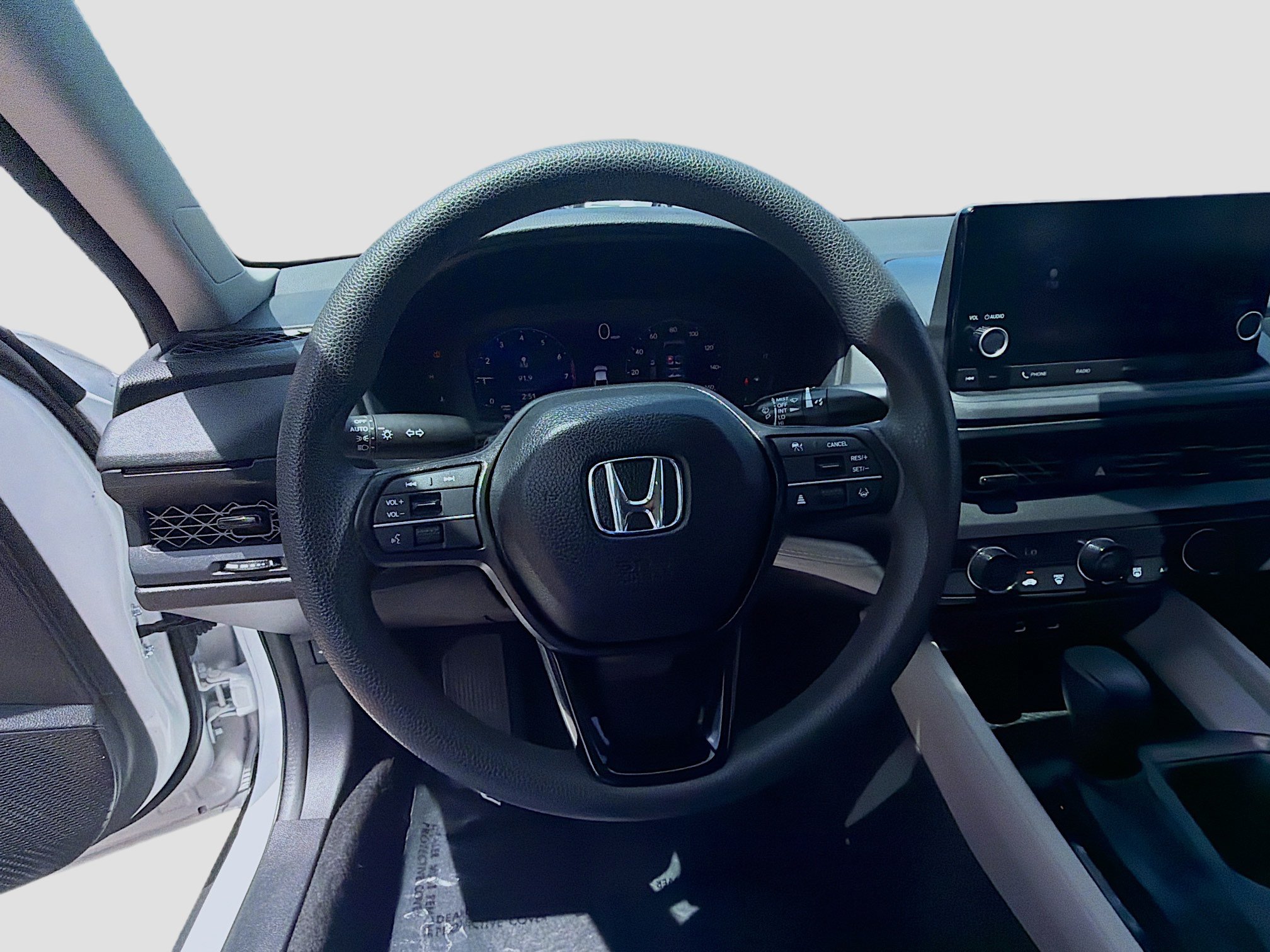 Used 2023 Honda Accord LX image 10