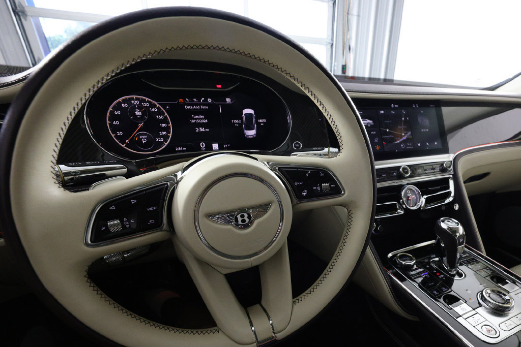 Used 2021 Bentley Flying Spur V8 AWD/4WD image 18