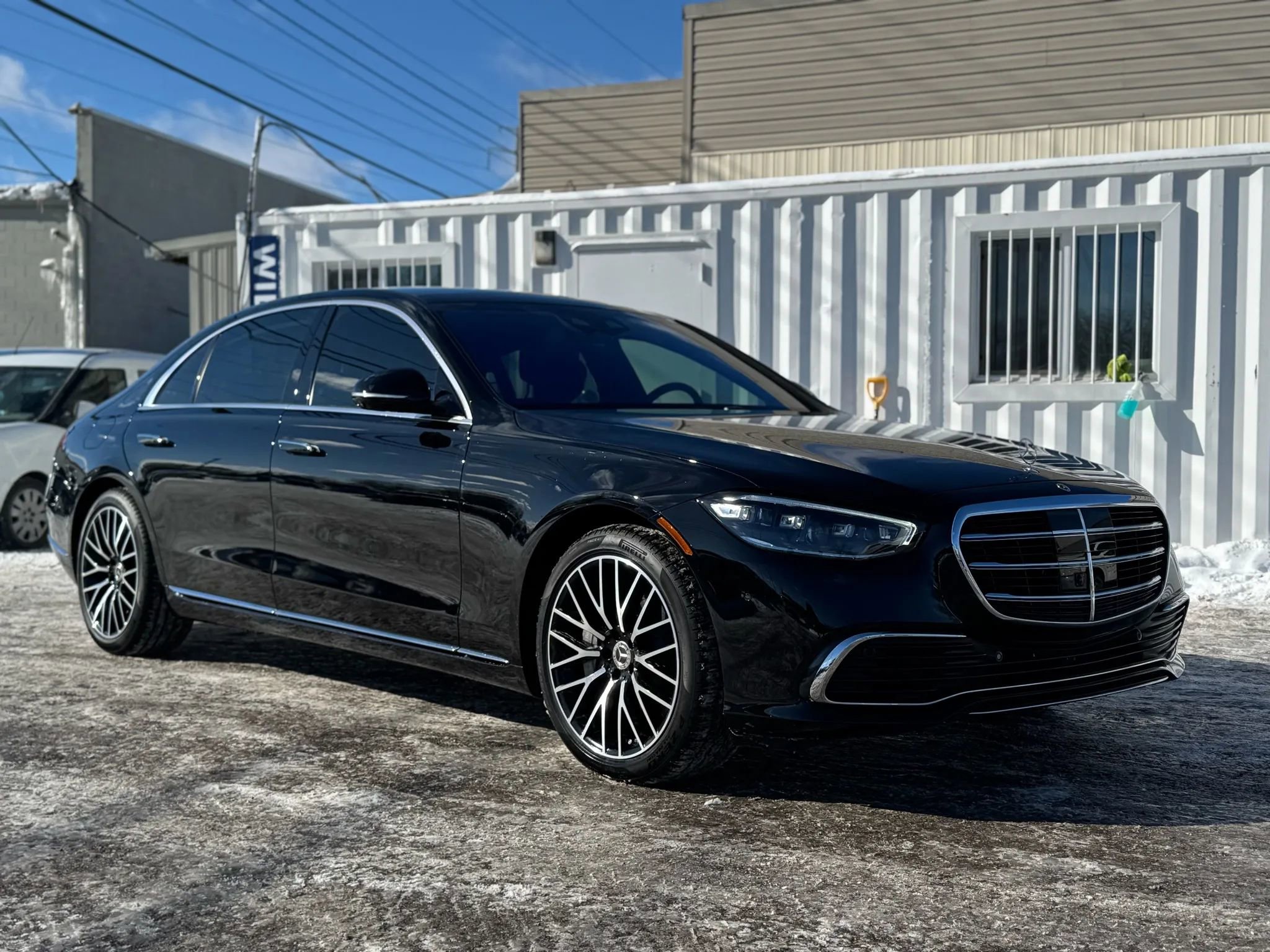 Used 2025 Mercedes-Benz S 580 4MATIC Sedan image 6