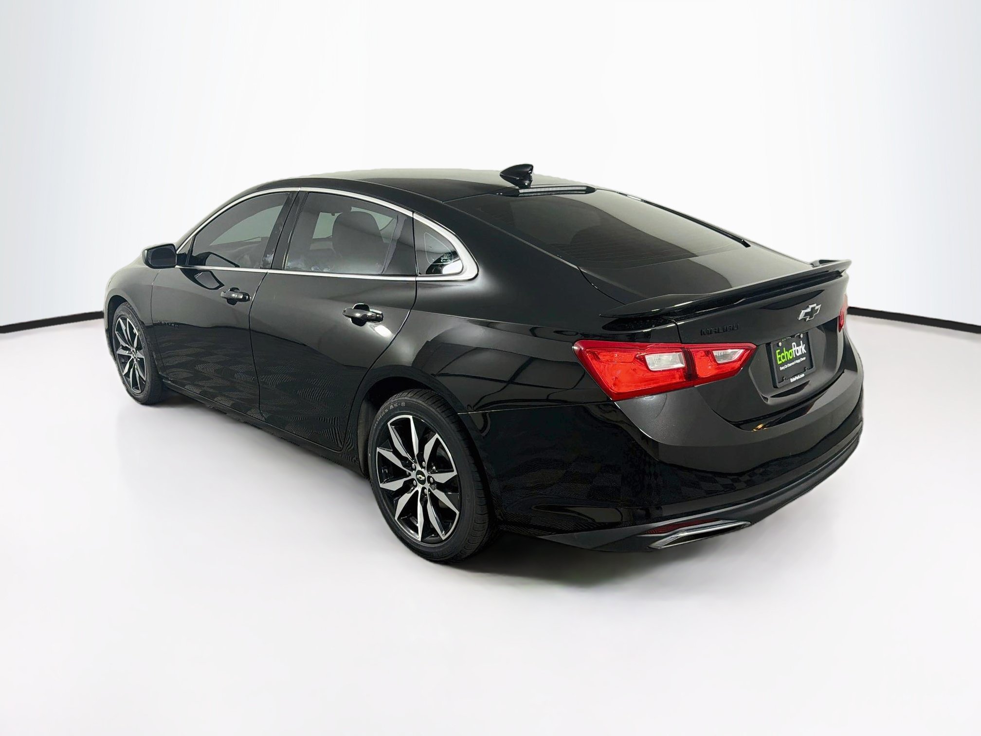 Used 2023 Chevrolet Malibu RS w/ LPO, Floor Liner Package FWD image 5