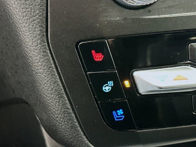 Used 2020 Ford Explorer ST w/ ST Street Pack image 21