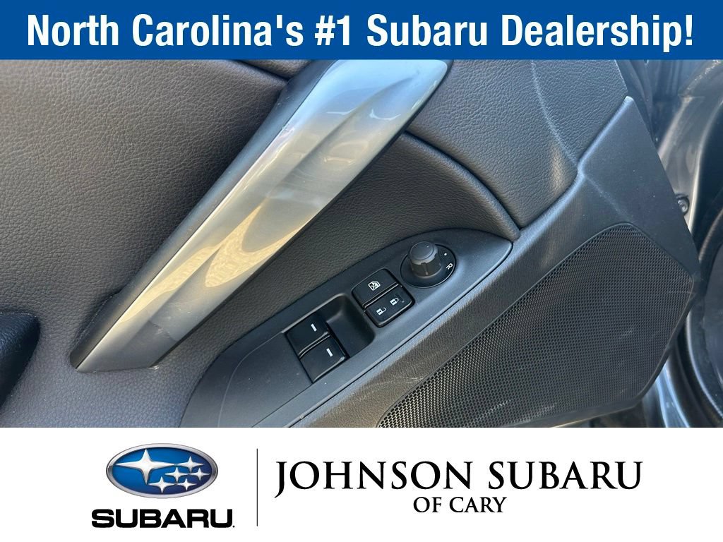 Used 2017 FIAT 124 Spider Classica RWD image 15