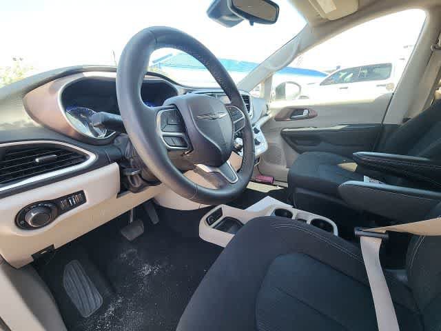 Certified 2023 Chrysler Voyager LX FWD image 24