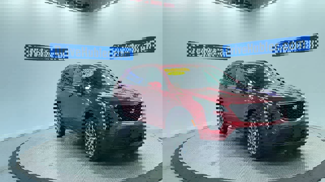 Used 2023 Cadillac XT4 Sport AWD/4WD image 5