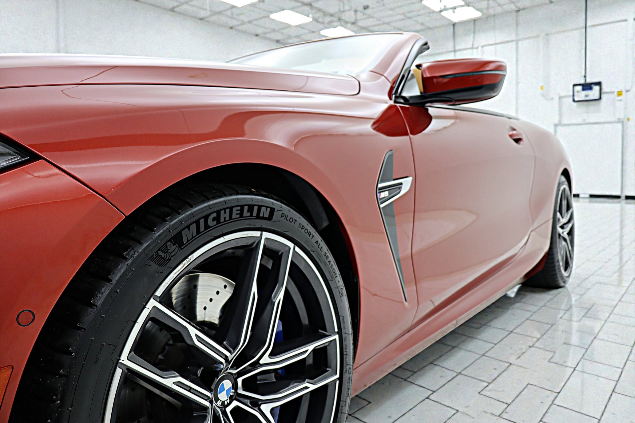 Used 2020 BMW M8 Convertible w/ M Driver's Package image 10