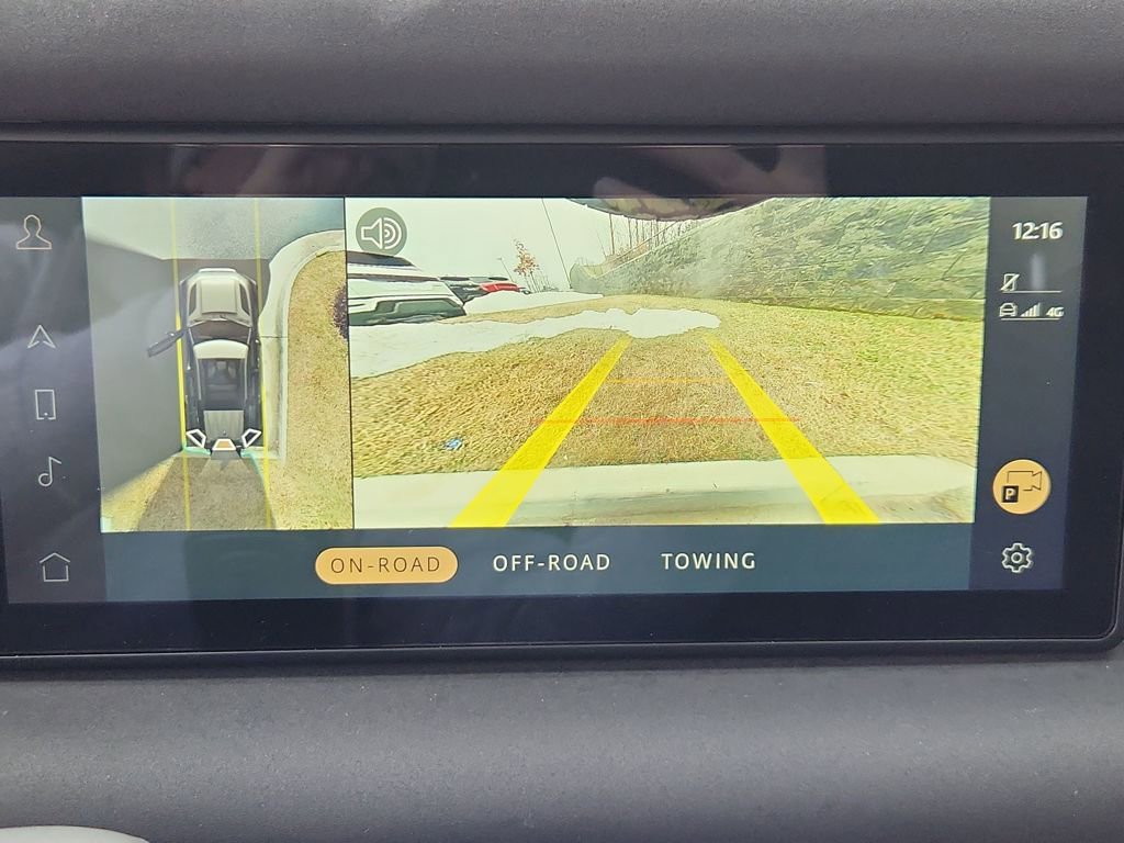 Used 2023 Land Rover Defender 110 X-Dynamic SE image 21