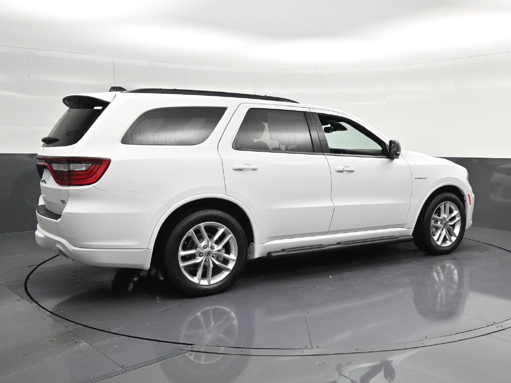 Used 2024 Dodge Durango R/T RWD image 3
