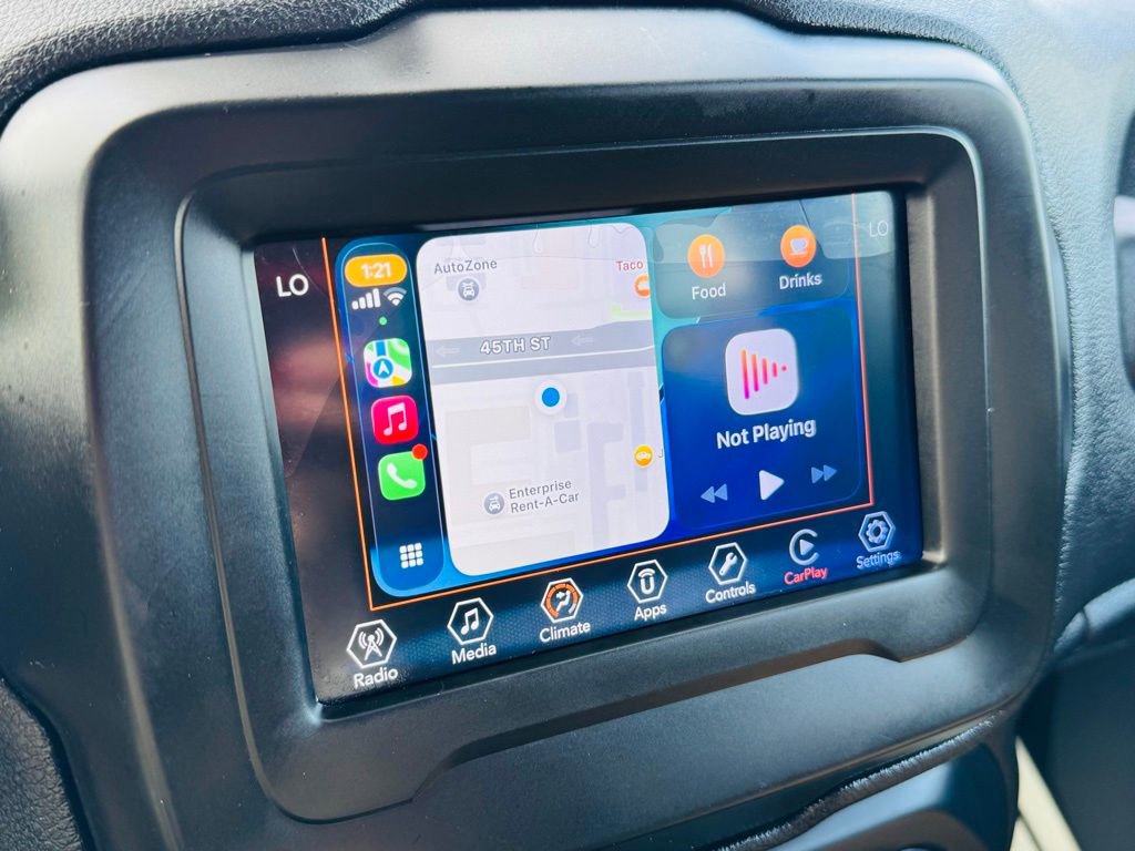 Used 2018 Jeep Renegade Latitude w/ Cold Weather Group AWD/4WD image 26