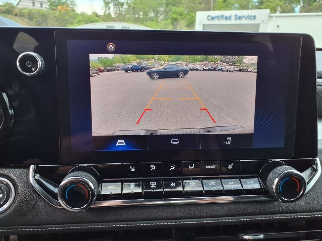 Certified 2023 Chevrolet Colorado LT w/ LT Convenience Package III image 17