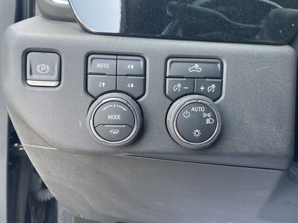 Used 2022 Chevrolet Silverado 1500 LT image 15