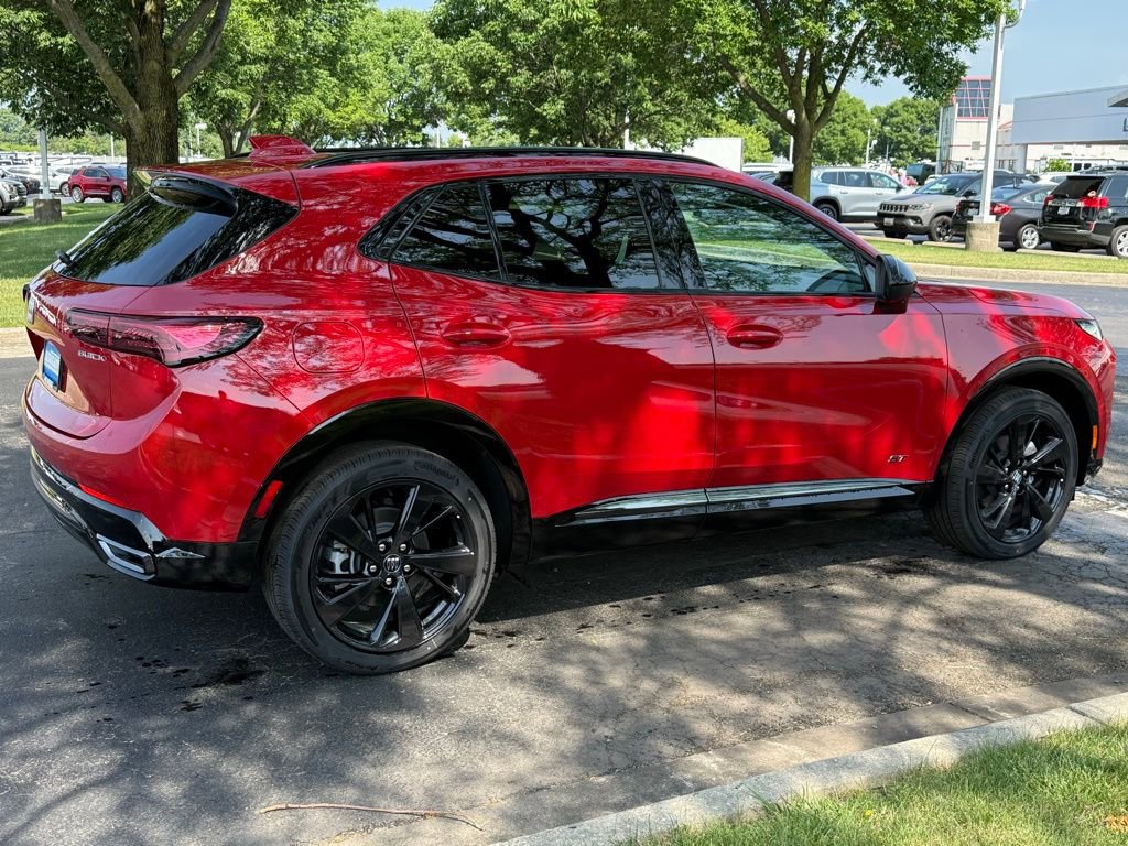 New 2025 Buick Envision Sport Touring image 9