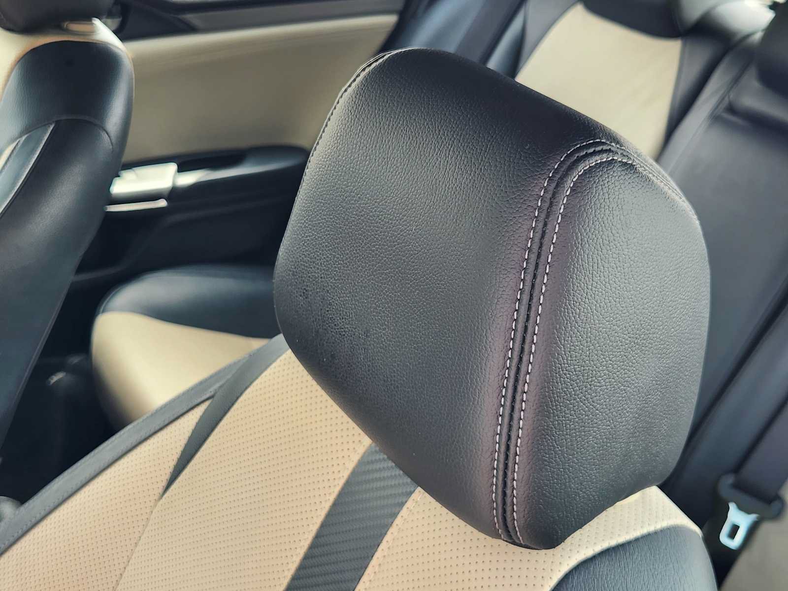 Used 2019 Honda Civic Sport Touring image 14