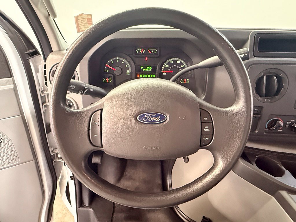 Used 2016 Ford E-450 and Econoline 450 Super Duty w/ Power Windows & Locks Group RWD image 15