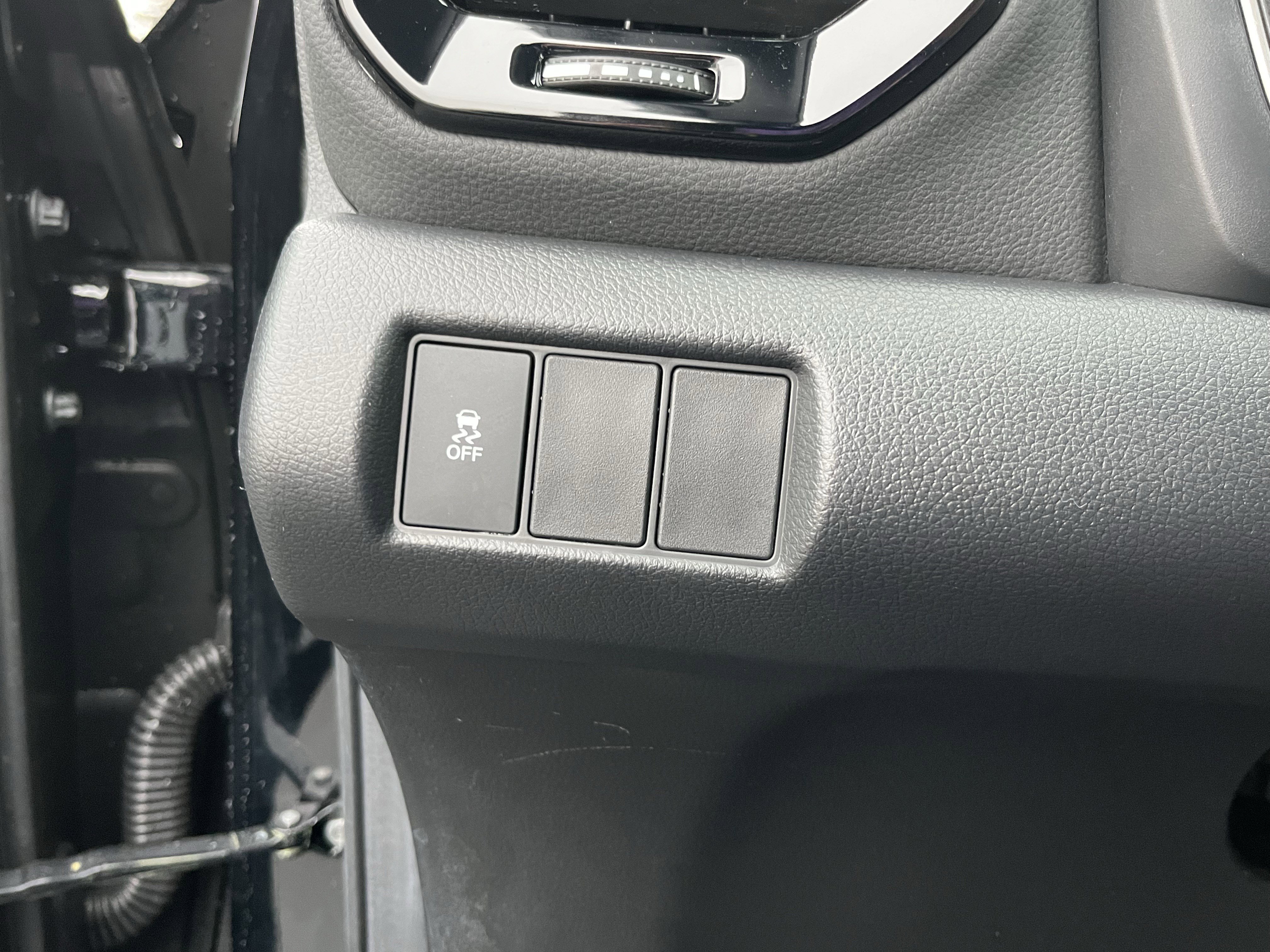 Used 2025 Honda Pilot Sport image 24