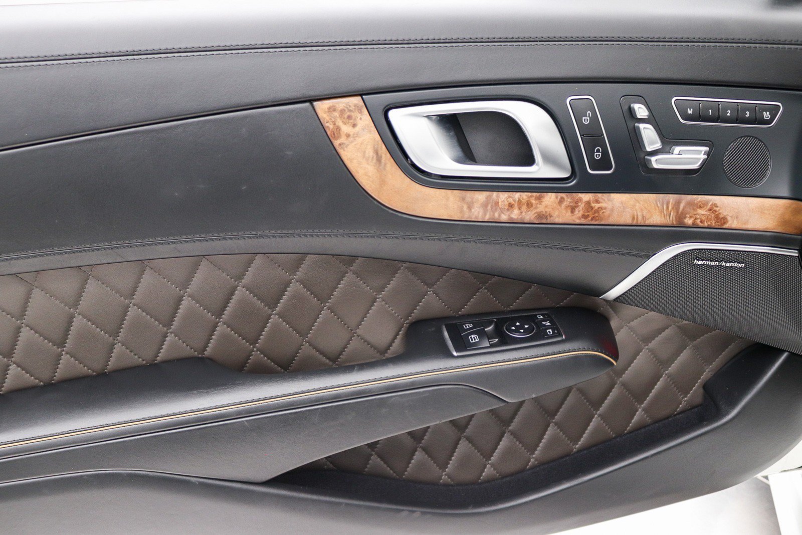Used 2020 Mercedes-Benz SL 450 image 33