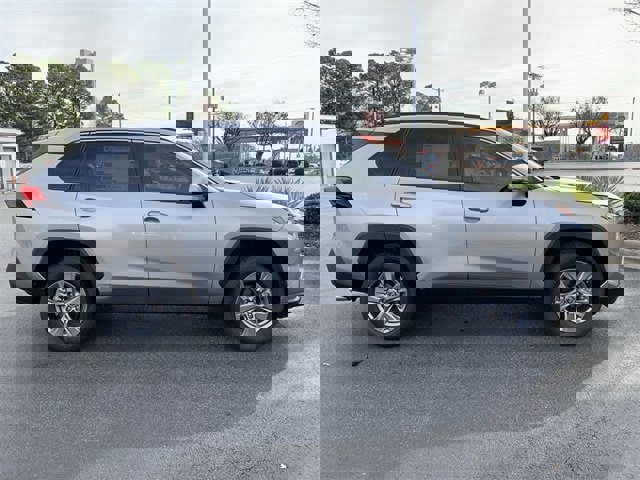 New 2025 Toyota RAV4 XLE image 9