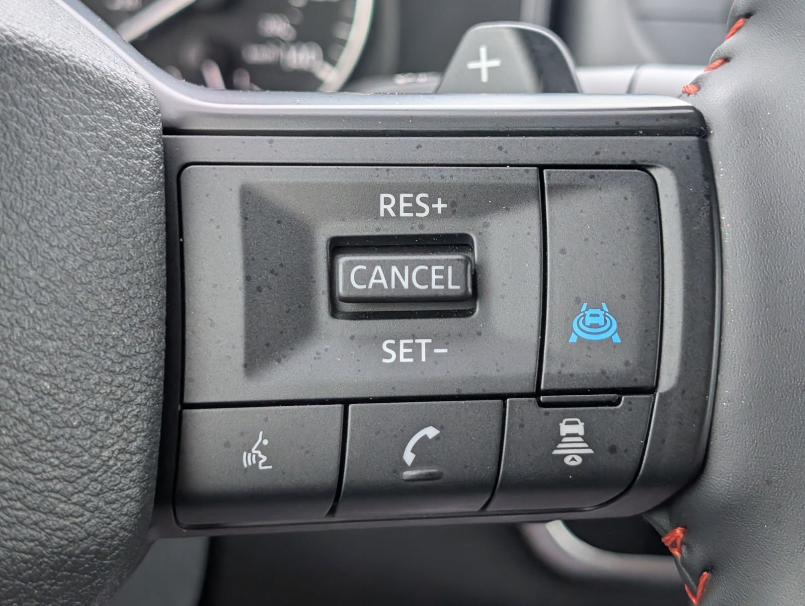 Used 2026 Nissan Rogue SV AWD/4WD image 24