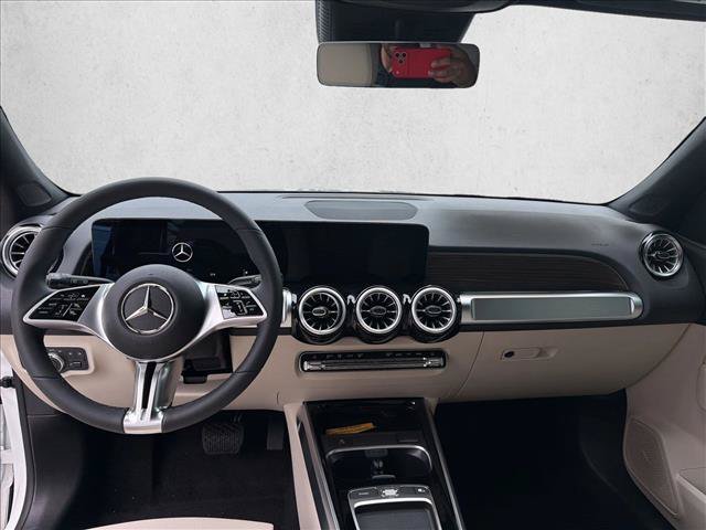 New 2026 Mercedes-Benz GLB 250 image 19