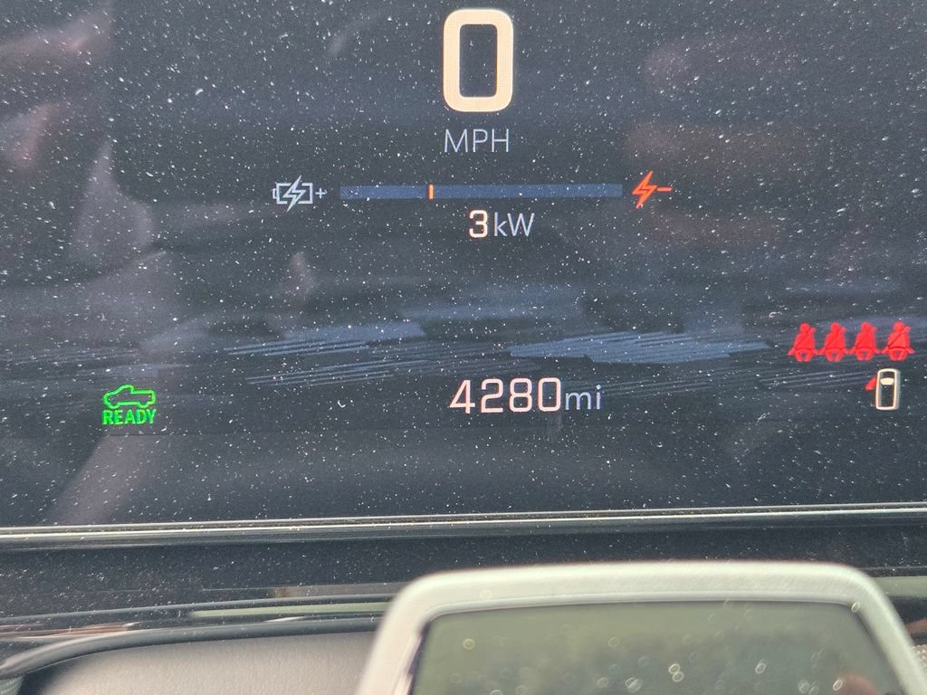 Used 2025 Chevrolet Silverado EV RST AWD/4WD image 19