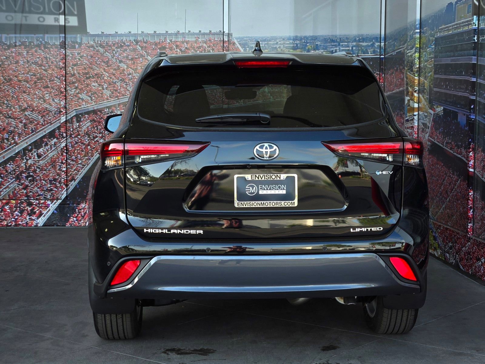 Certified 2026 Toyota Highlander Limited AWD/4WD image 7
