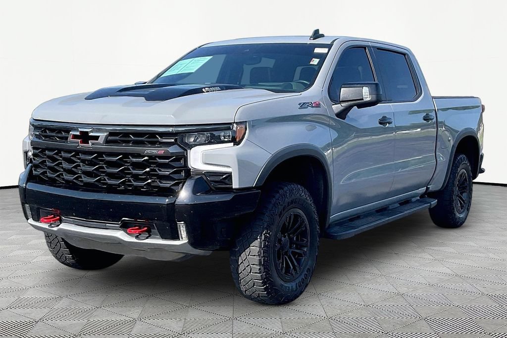 Used 2024 Chevrolet Silverado 1500 ZR2 w/ Technology Package AWD/4WD image 1